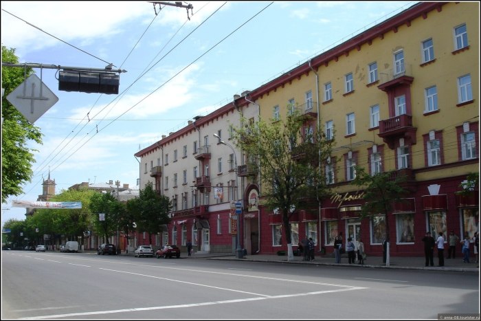 Город Орел Ленинская улица