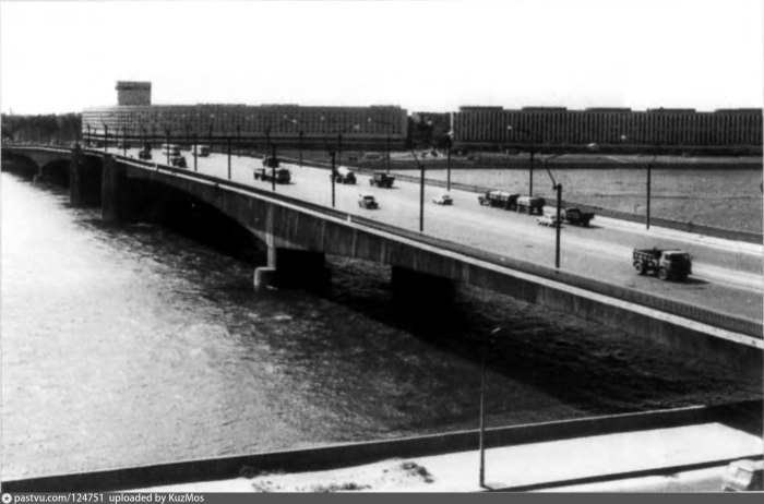 Мост Александра Невского 1994