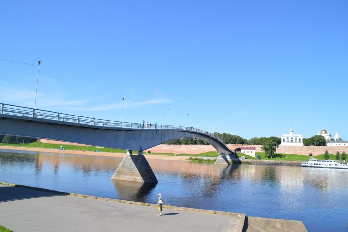Горбатый мост Великий Новгород пешеходный