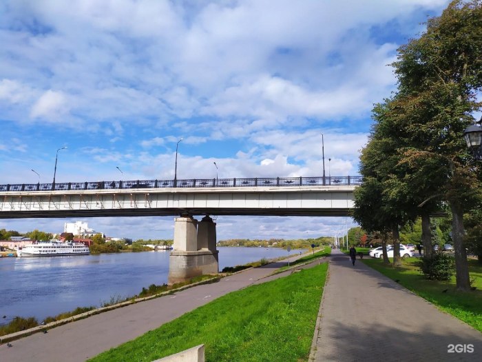 Александр Невский мост Псков