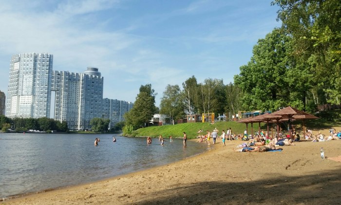 Химкинский пляж Левобережный