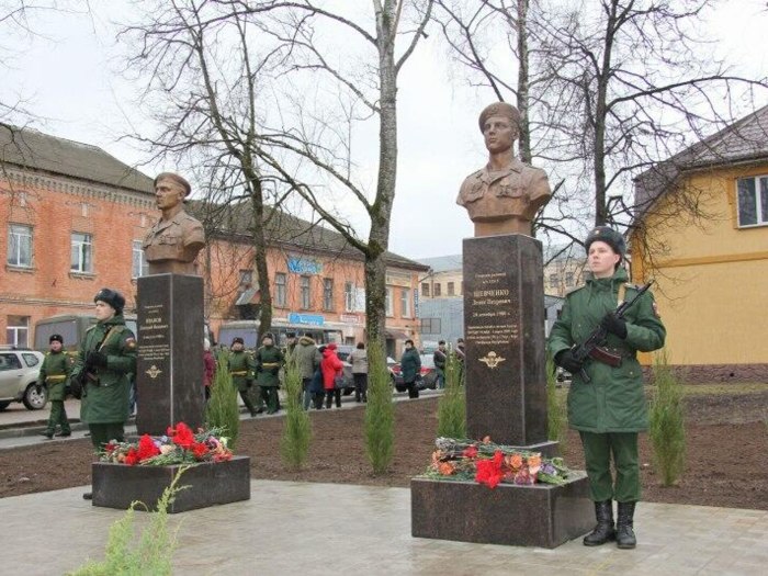 Памятник героям десантникам Псков