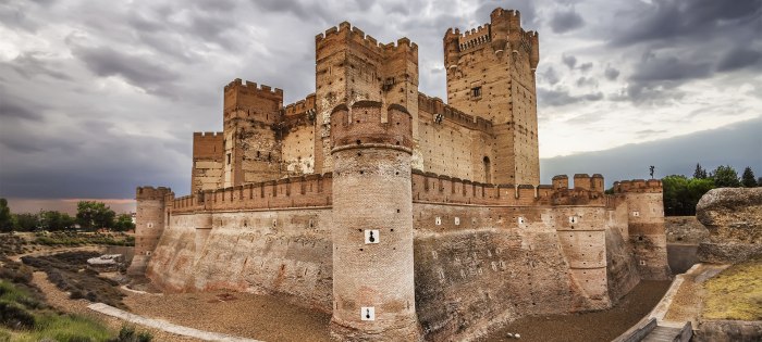 Кастильо де ла Мота