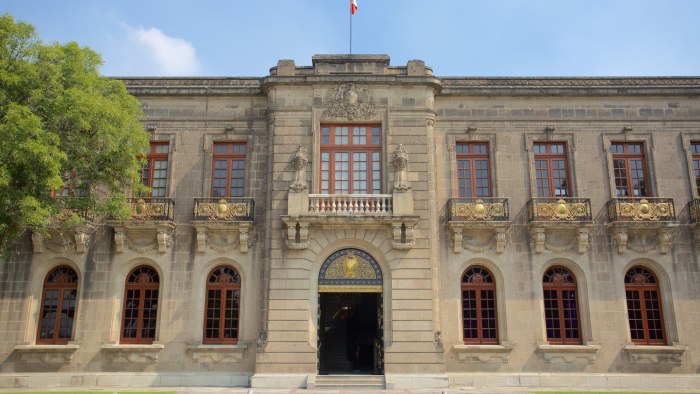 Замок Castillo de Chapultepec (Мехико, Мексика)
