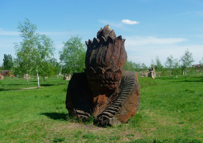 Скульптурный парк Легенда общий вид