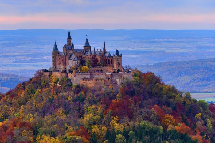 Замок Гогенцоллерн (Hohenzollern_Castle)