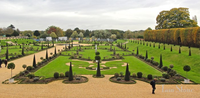 Hampton Court Palace Privy Garden